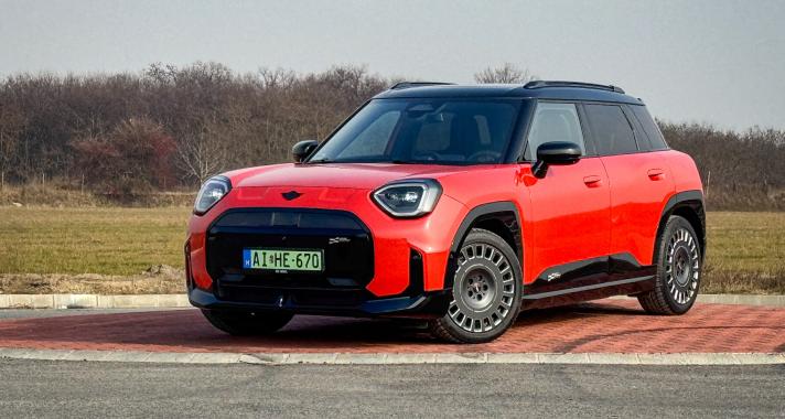 MINI Aceman S JCW - Utcai Rallyfeeling